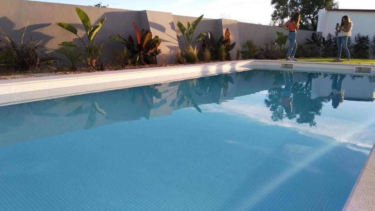إيستوا Vila Milreu Guest House المظهر الخارجي الصورة