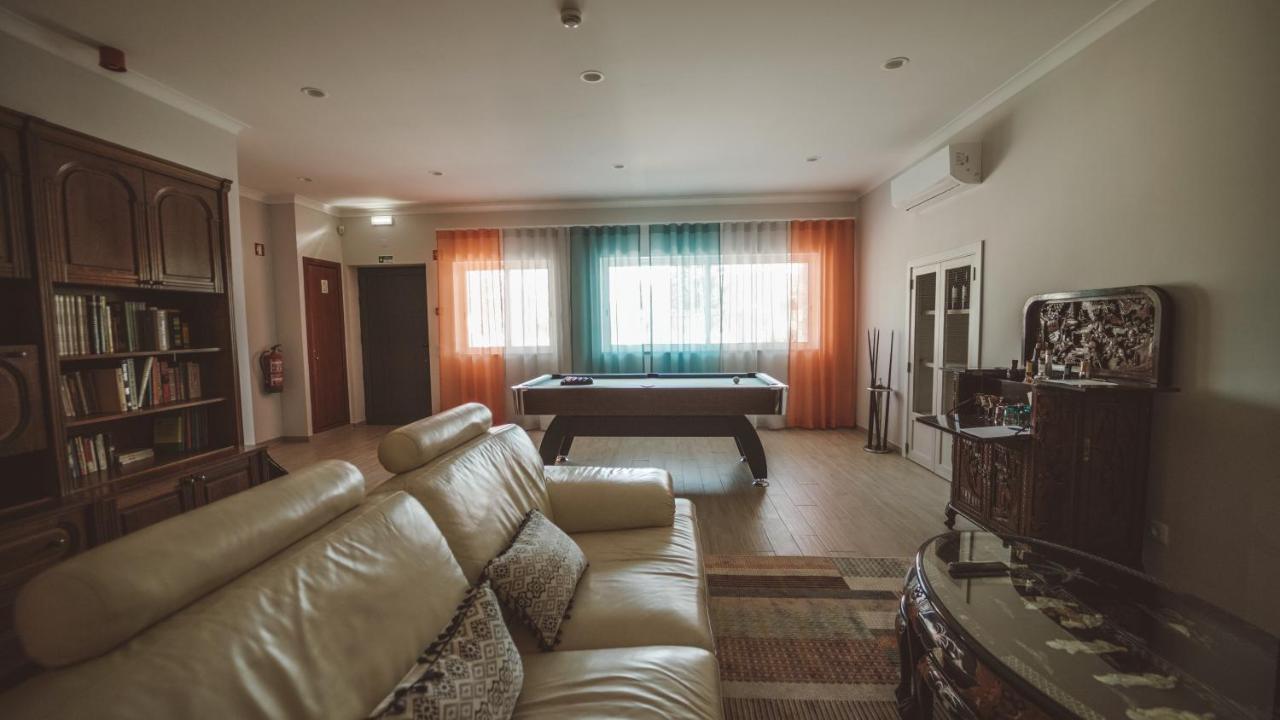 إيستوا Vila Milreu Guest House المظهر الخارجي الصورة
